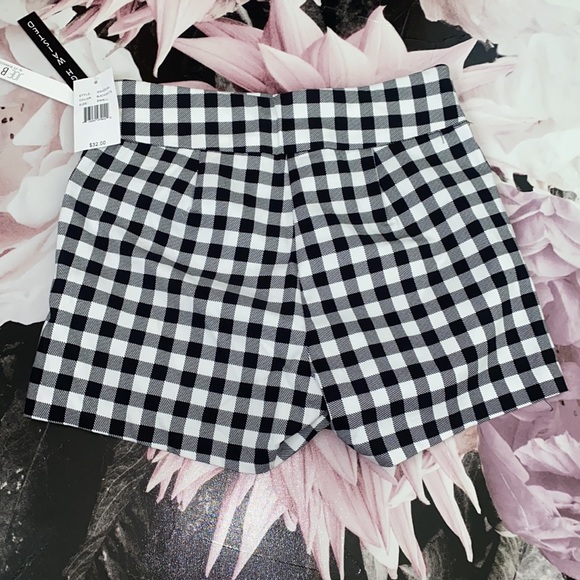 Shorts - Picture 2 of 2